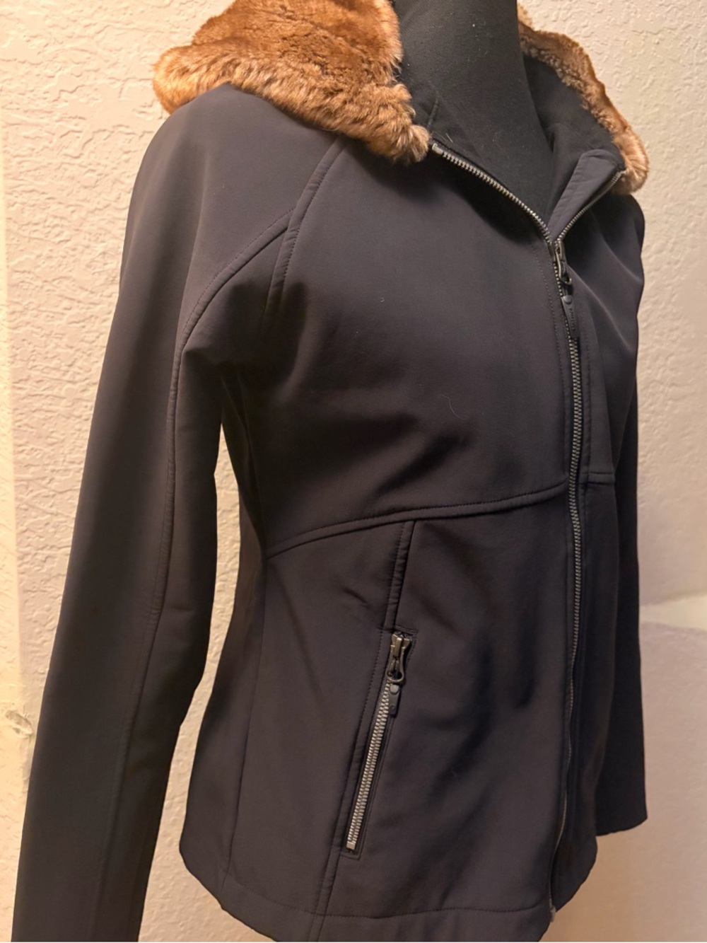 Marmot Black Utility Jacket with Brown Faux Fur Hood Trim